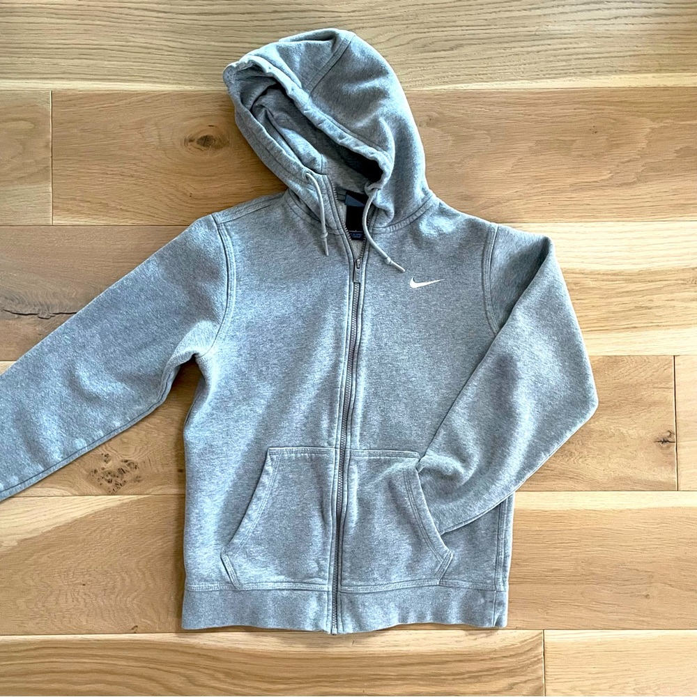 NIKE Women’s Gray Full-Zip Hoodie Sweater